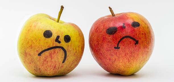 В Астрахани из-за яблока произошло ДТП с участием маршрутки