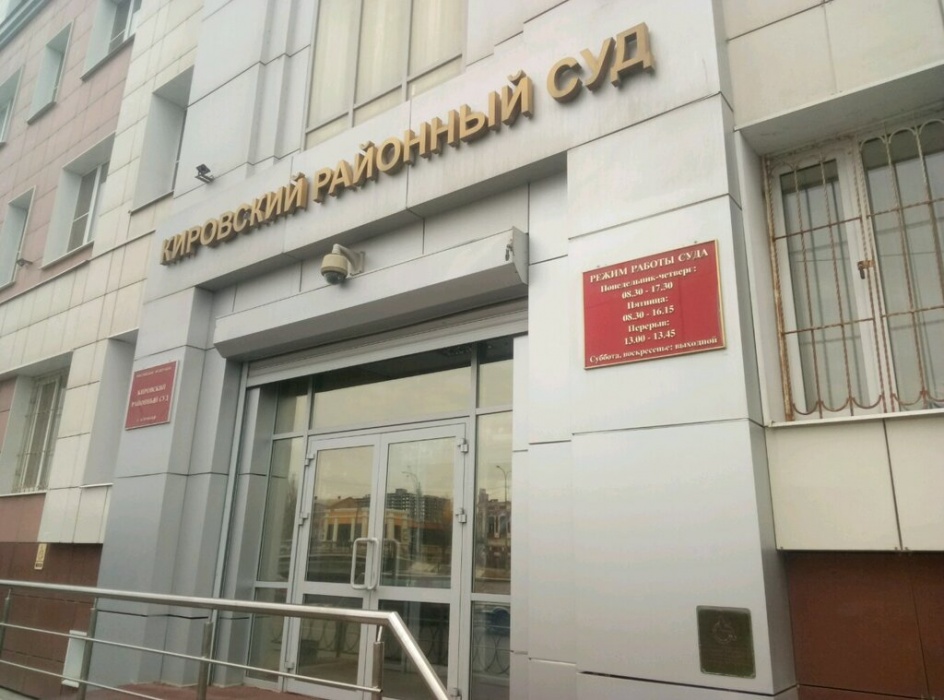 Астраханский участковый, который в 2012 году заставил мужчину написать 30 явок с повинной, так и не ответил перед законом