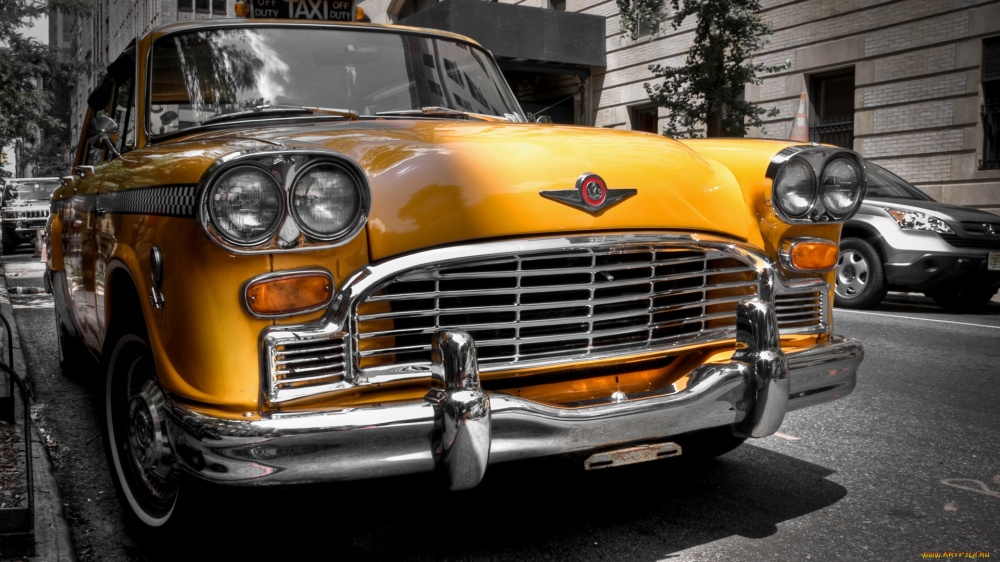 Леонид Огуль направил запрос с ФАС из-за кратного роста цен на такси