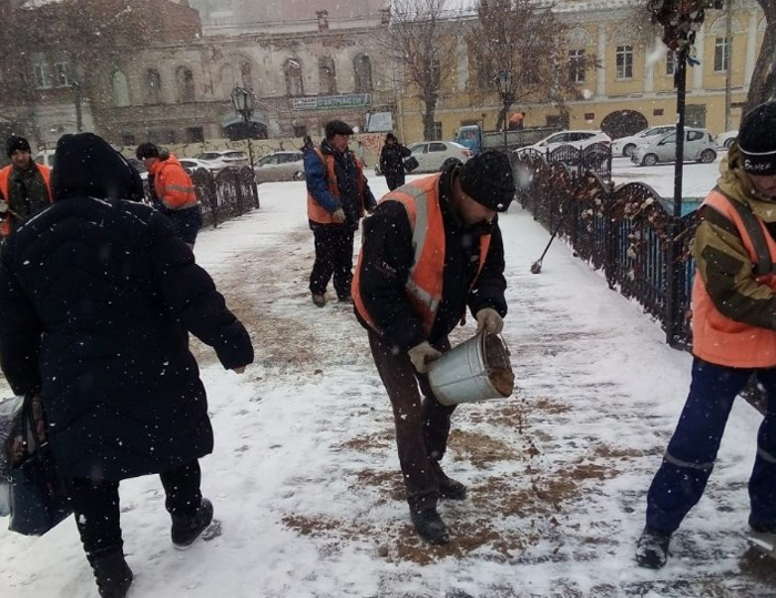 Снег в Астрахани будет идти еще больше суток