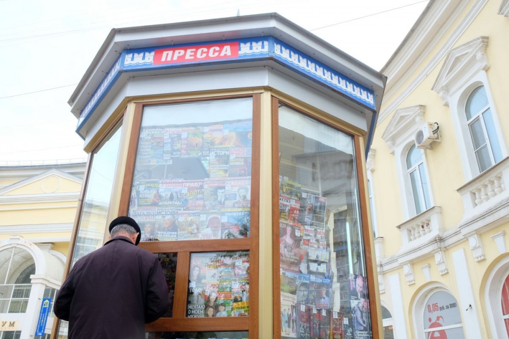 Игорь Бабушкин убрал из перечня товаров первой необходимости сигареты и газеты