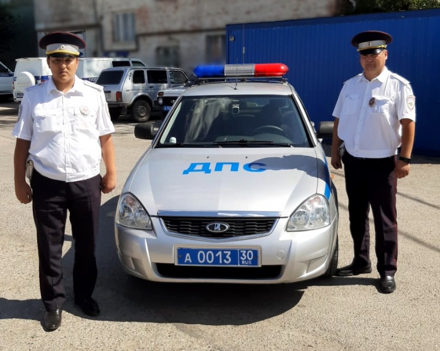 Серьезное ДТП: астраханка просила о помощи, сидя с грудным ребенком на асфальте