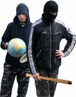 Студенты ВУЗа на всё общежитие прославляли свою национальность