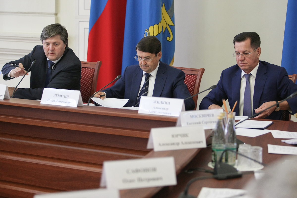 В Астрахани решали судьбу российских рек