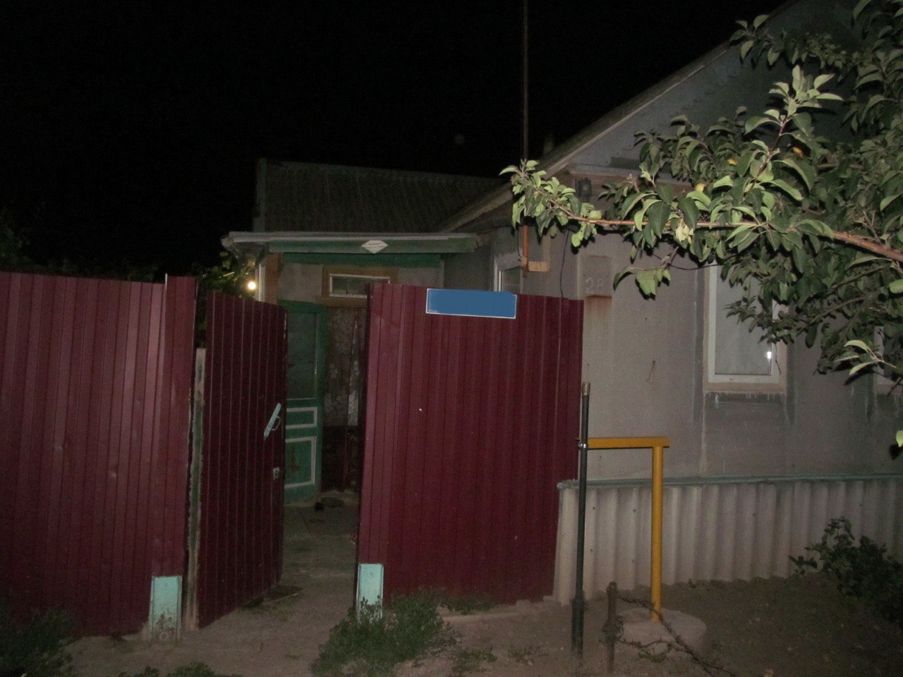 На севере Астраханской области мужчина оскорбил женщину и поплатился за это жизнью