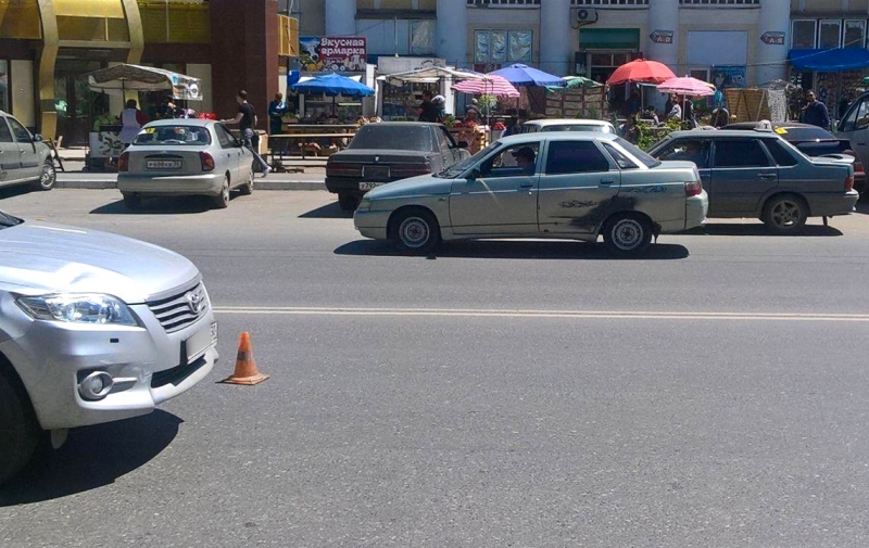 В Астрахани автоледи сбила сразу двух пешеходов, нарушивших ПДД
