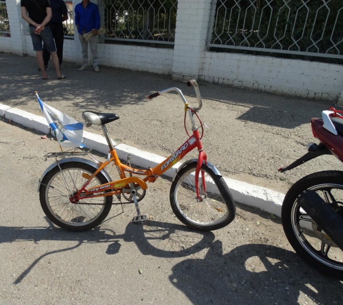 В Астрахани столкнулись мотоцикл и велосипед: пострадали двое подростков