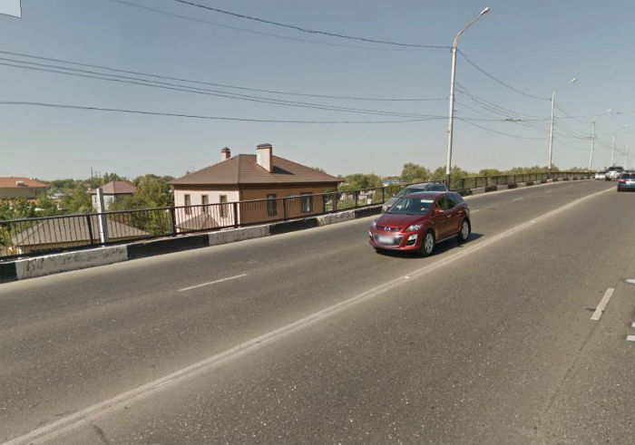 Мост через Царев закроют на четверть