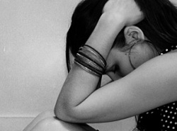 В Астрахани под суд пойдут двое парней, подозреваемые  в изнасиловании 16-летних девушек