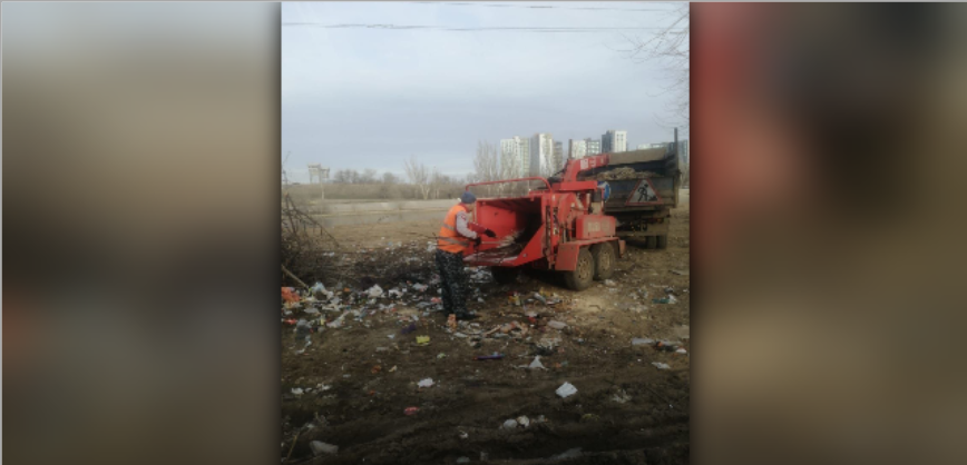 За два дня Астрахань отчистили от 50 тонн мусора и 20 тонн наледи