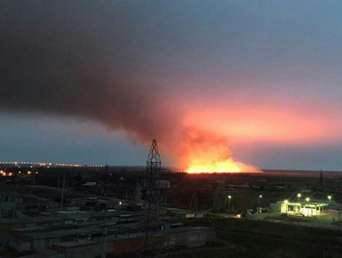 Астраханцев напугали апокалиптические кадры пожара на Трусово