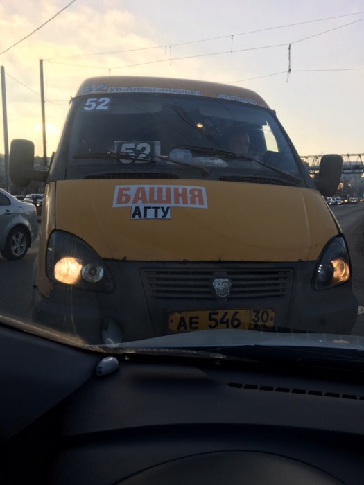 В Астрахани задержан и уволен водитель маршрутки, который вез пассажиров по встречке