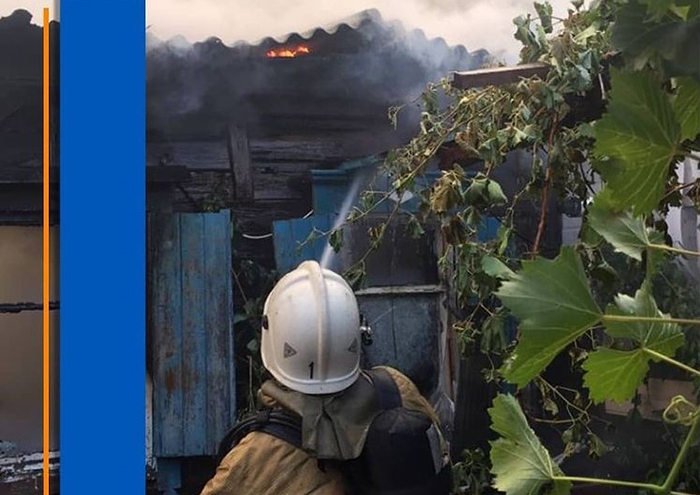 В центре Астрахани горит жилой дом, есть пострадавшие