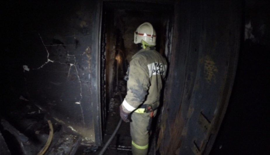 Астраханец спалил квартиру в пятиэтажке