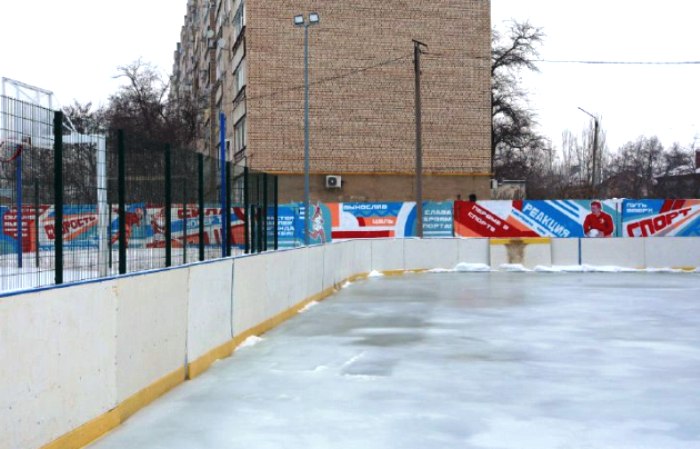 Городской каток Ахтубинска взял тайм-аут на несколько дней  из-за сильных холодов