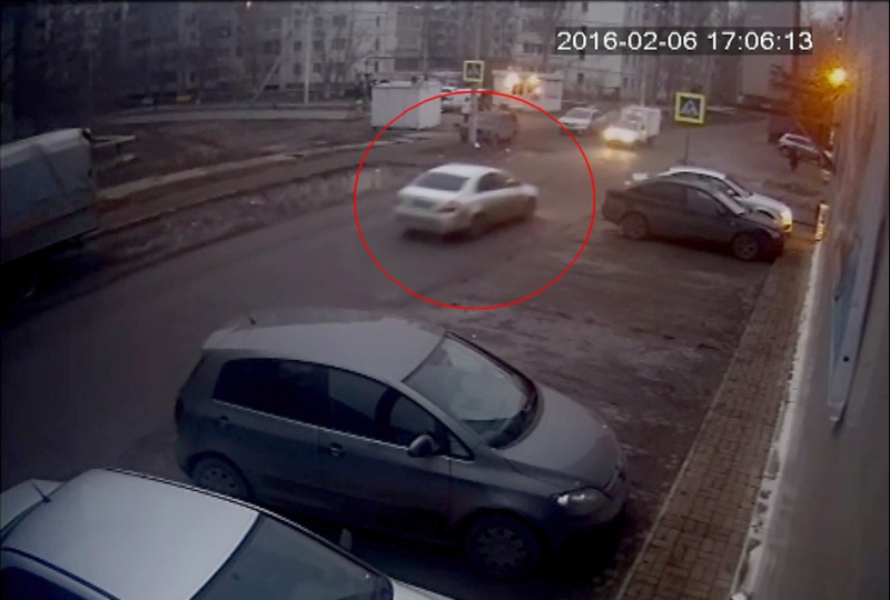 В Астрахани водитель сбил 5-летнюю девочку и скрылся