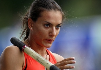 ИСИНБАЕВА БЕЗ ЧАПМАН. Спортсменка отказала Бровко в просьбе поддержать «ЕР» авторитетом