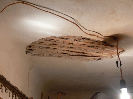 В Астрахани эвакуировали жильцов дома, опасаясь его обрушения