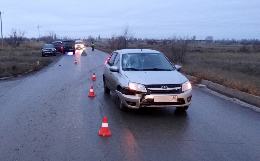 В Астраханской области ослепленная автоледи выбила страйк из пешеходов