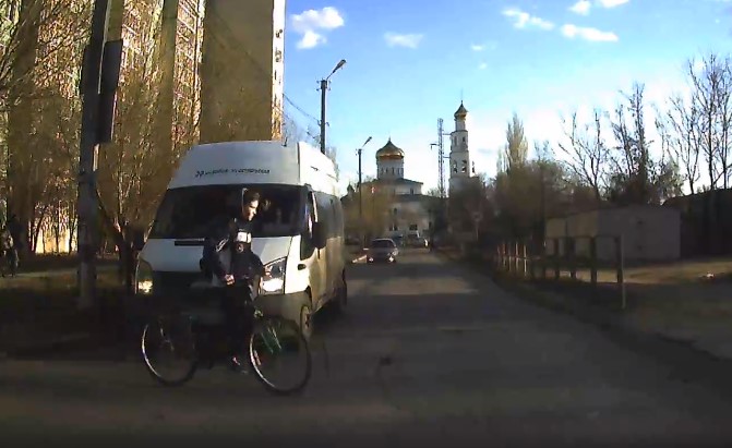 В сети появились кадры второго дня рождения астраханца