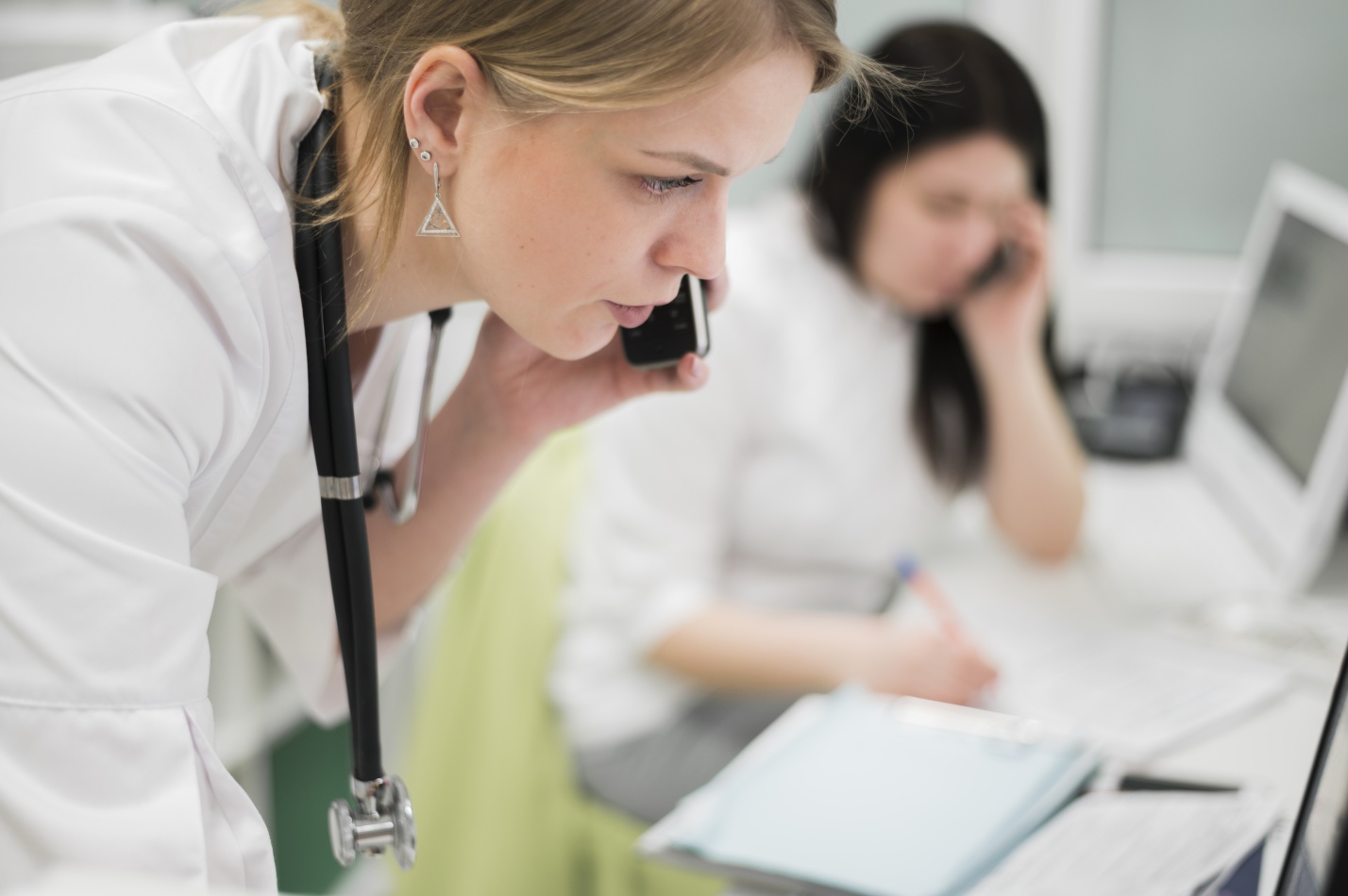 График работы астраханских поликлиник в новогодние праздники