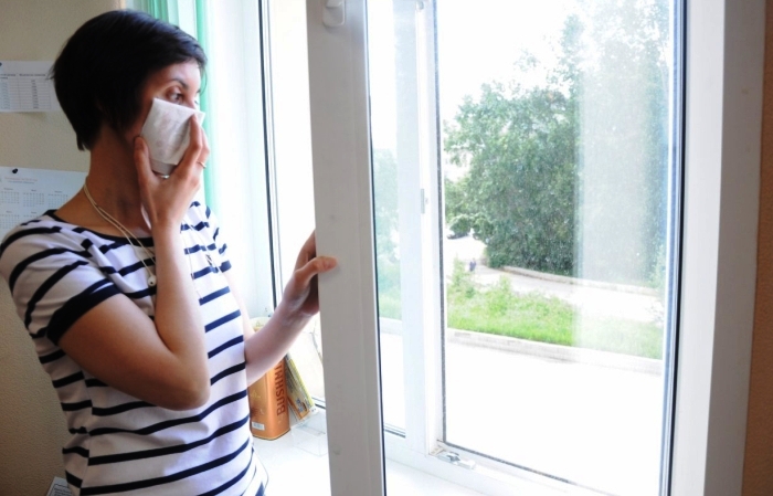 Утром в ЦОВ МЧС поступали тревожные звонки от астраханцев о запахе газа на улице