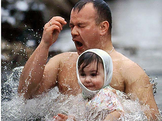 В Астрахани организовано два официальных места купания на Крещение