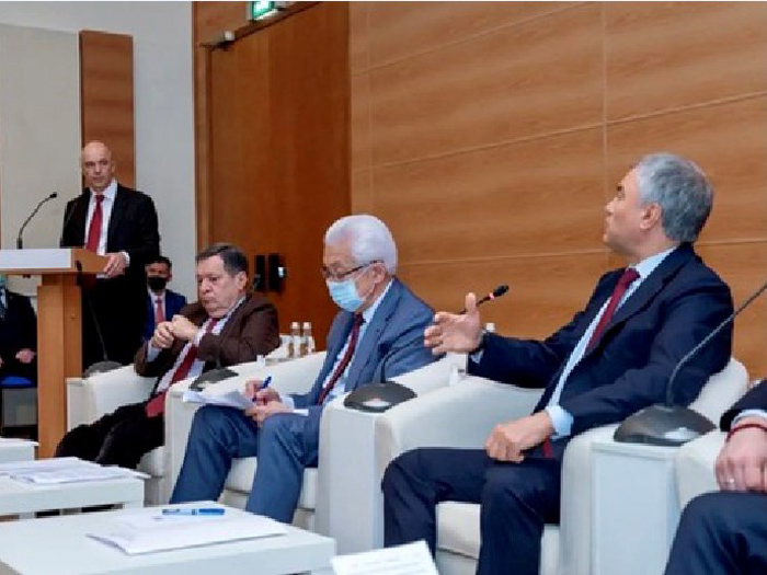 Федеральный центр может компенсировать регионам "выпавшие" нефтяные налоги 