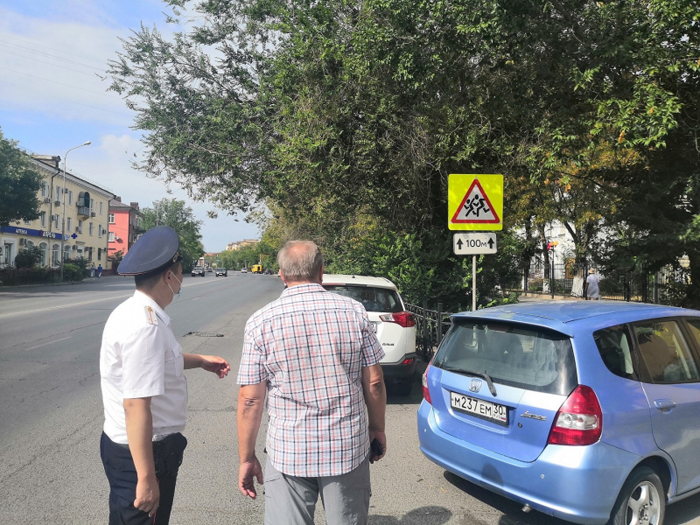 В Астрахани нашли школы, поход в которые опасен для детей 