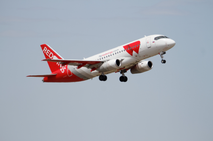 С июня открываются прямые рейсы из Астрахани в Екатеринбург 