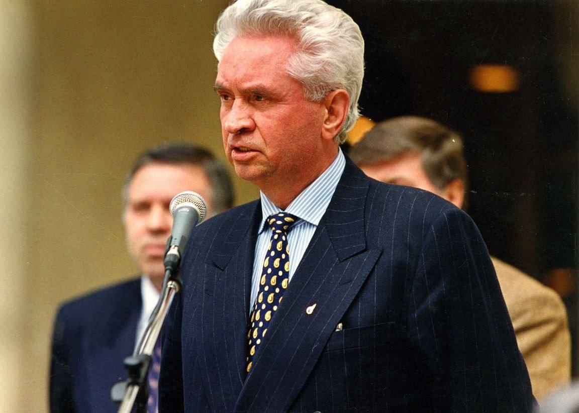 Легенде астраханского газпрома Виктору Щугореву – 90 лет