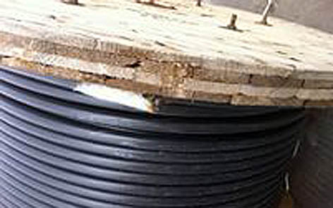 Астраханец украл километровый моток алюминиевого провода 