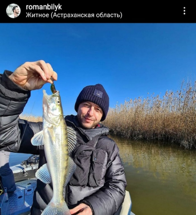 Звезда нулевых снова приехала в Астрахань на рыбалку