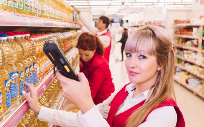 Гипер – не супер: в России начали уменьшать торговые площади и ассортимент крупных магазинов