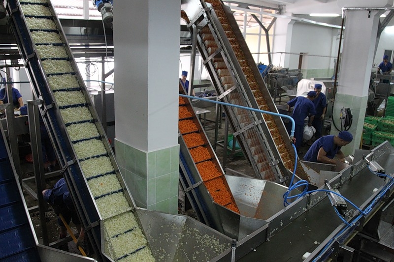 В Астраханской области в самом разгаре сезон переработки овощей 