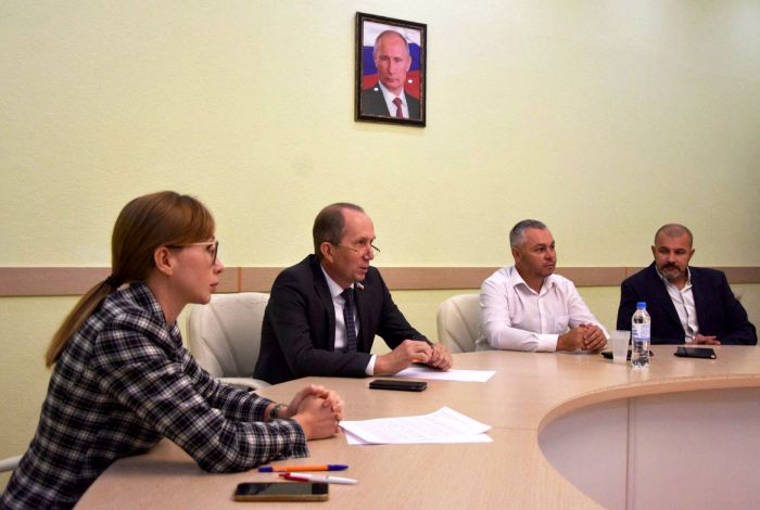 В Астрахани председатель Гордумы предложил ввести реверсивное движение на проблемном дорожном кольце
