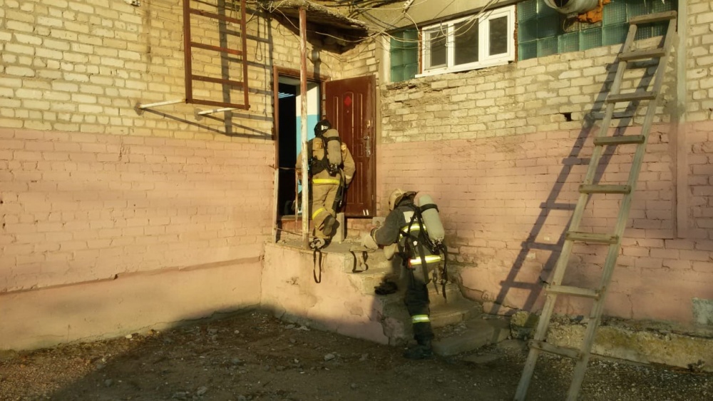 15 пострадавших при массовом отравлении хлором в астраханском бассейне остаются в больнице