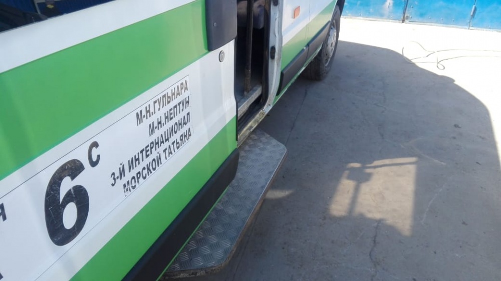 Фото дня: шестёрка бегает по Астрахани от Гульнары до Татьяны