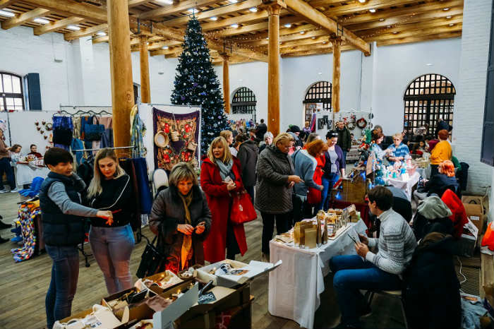 Предновогодняя ярмарка «Кремлёвский вернисаж» вновь распахнет свои двери перед астраханцами
