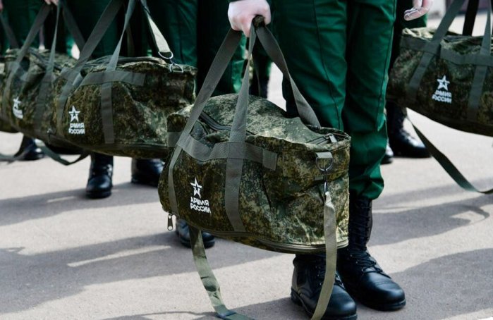 Армии понадобишься в любой день: Госдума приняла закон о круглогодичном военном призыве