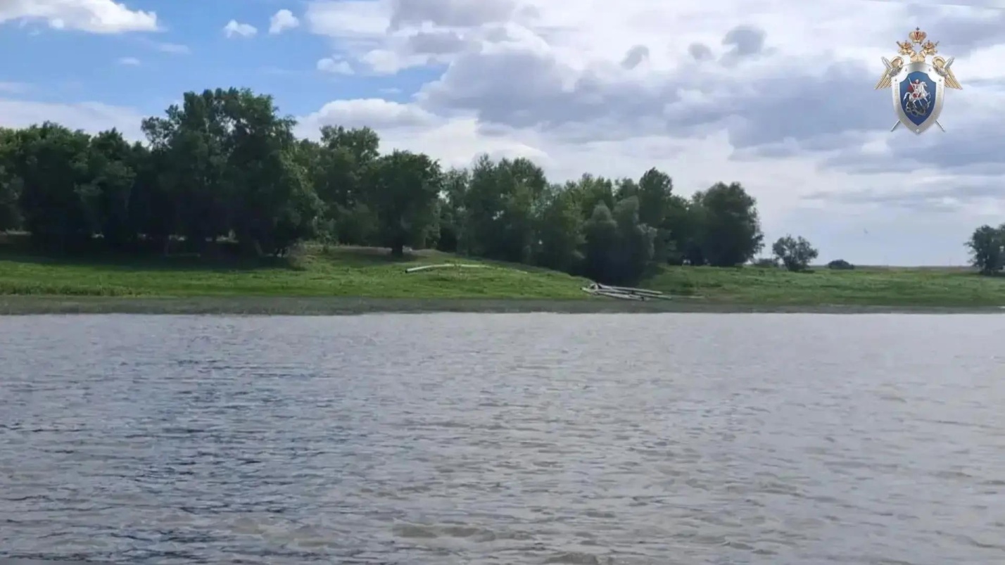 Зарезал и сбросил в воду: отдых на берегу астраханской реки закончился убийством