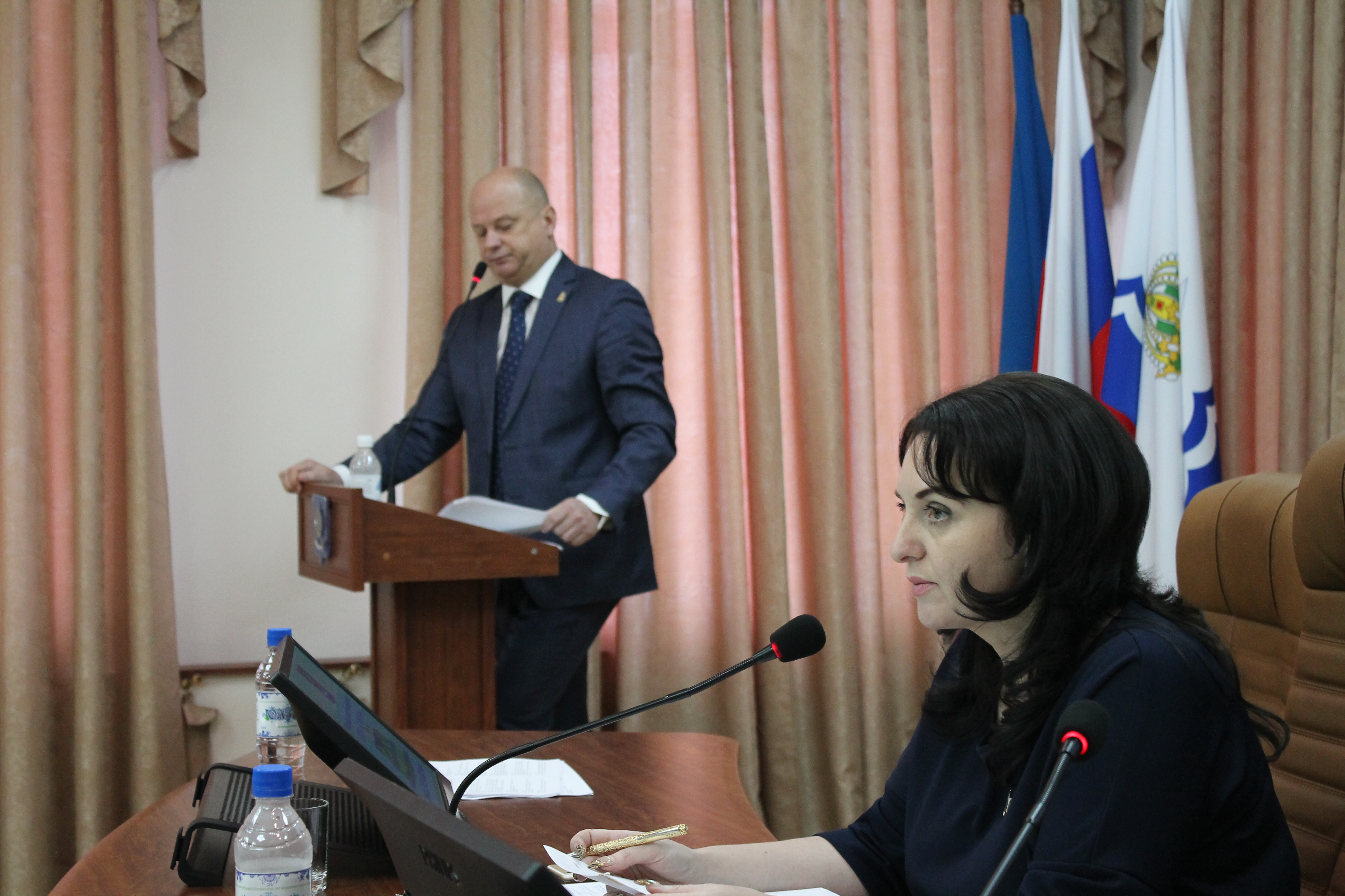 МОЛНИЯ! Гордума Астрахани завалила принятие бюджета-2018