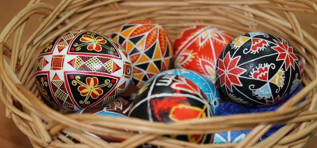 Астраханцев приглашают на пасхальные мастер-классы