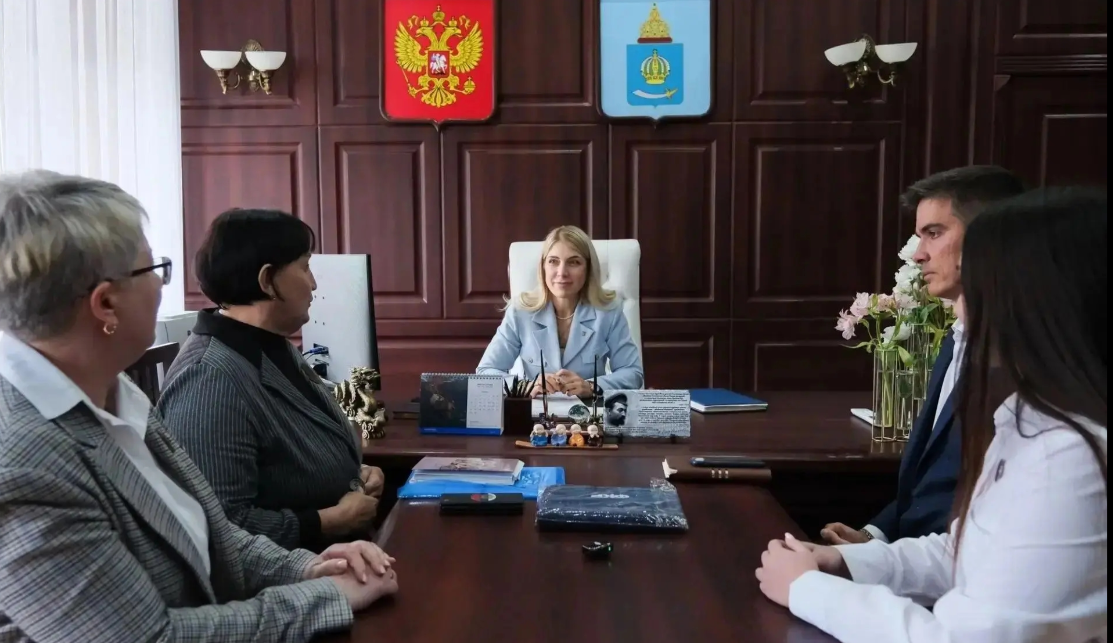 На астраханские власти свалилась тысяча проблем за один день