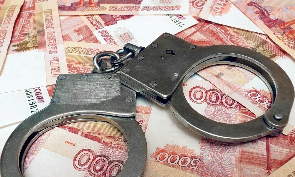 Предприниматель обманул астраханцев, желающих купить авто по дешевке, на 30 миллионов