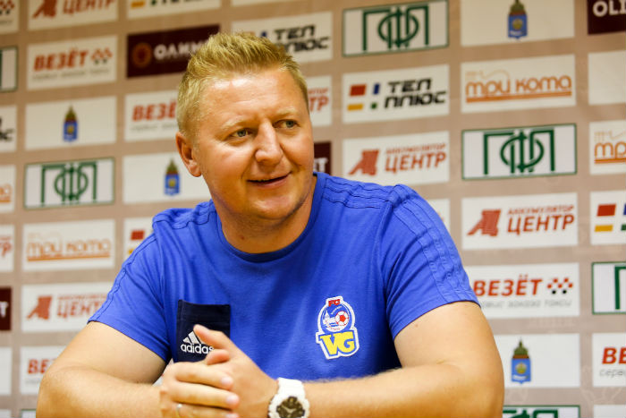 Главный тренер астраханского Волгаря покинул пост 