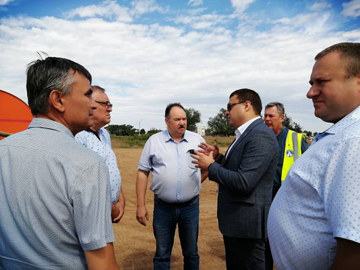 В Астрахани проверили, как движется строительство Восточного обхода