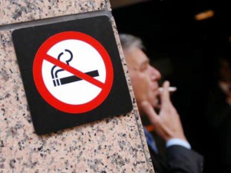Астраханская прокуратура карает за отсутствие предупреждений о запрете курения