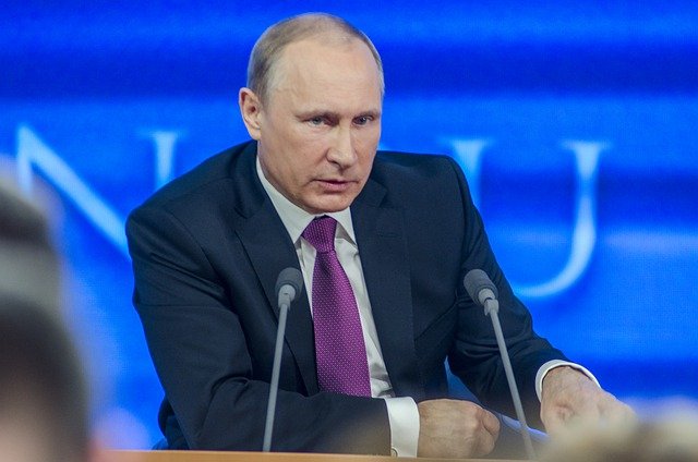 Владимир Путин подписал указ о новых ответных мерах на антироссийские санкции