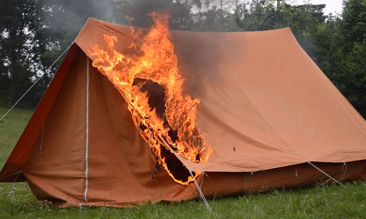 Под Астраханью заживо сгорел московский турист